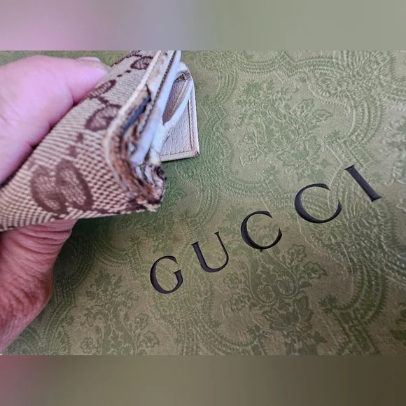 Gucci: Bundle of Project Items 💯 - Picture 16 of 16